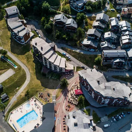 Confortable 2 Pieces, Skis Aux Pieds, Proche Commerces, 4 Personnes - Fr-1-182a-39 Apartment